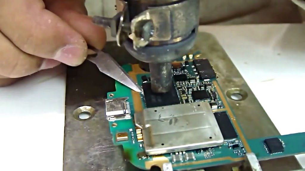 jangan serahkan pengerjaan emmc pada teknisi ponsel amatiran mengapa banyak