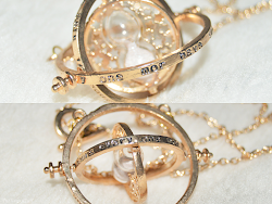 turner hermione necklace granger close