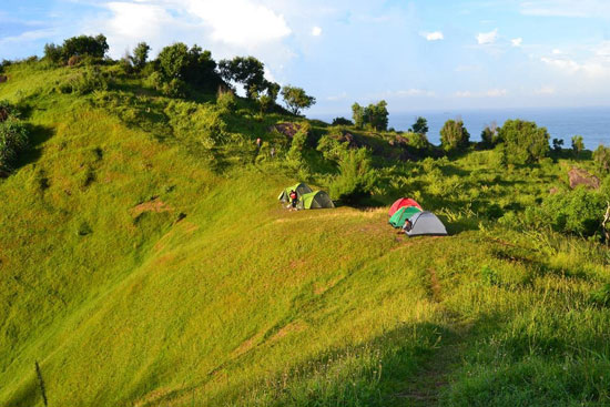 Lokasi Banyunibo Watu Pengilon Bukit Pengilon Gunungkidul bukit pengilon