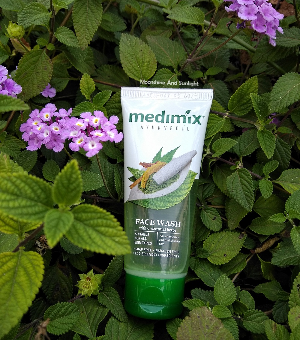 Medimix Face Wash Review | Essential Herbs 