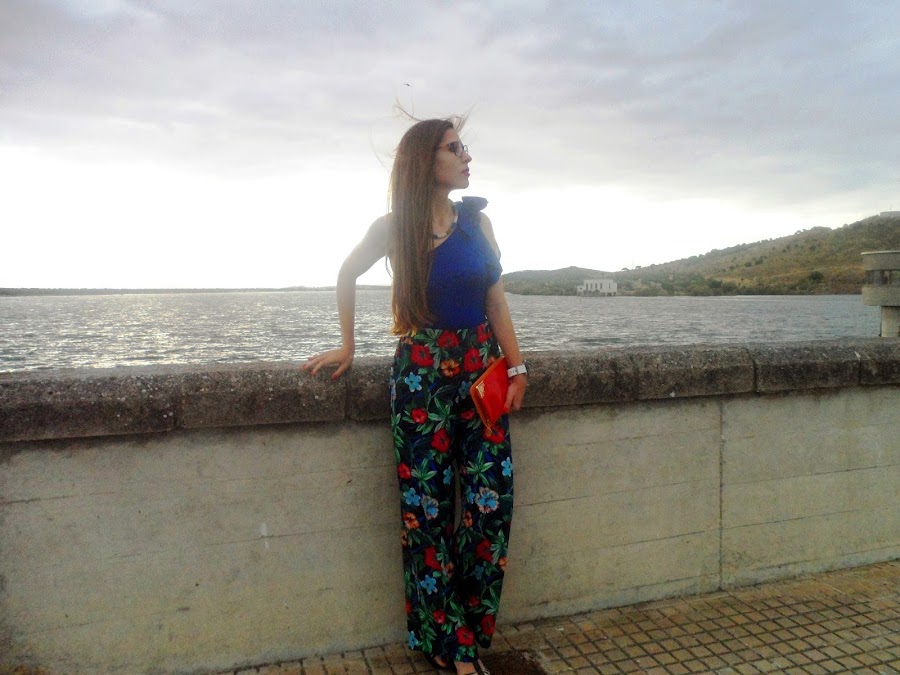 BODY & FLORAL PALAZZO