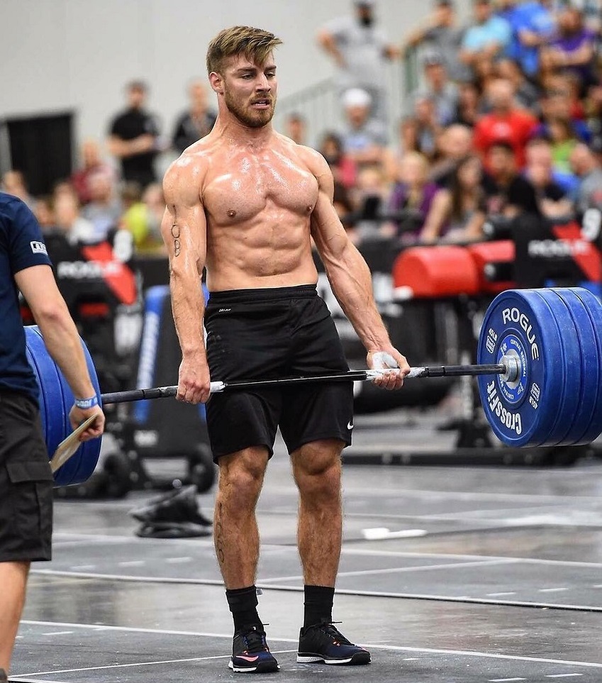 CROSSFIT спортсмены