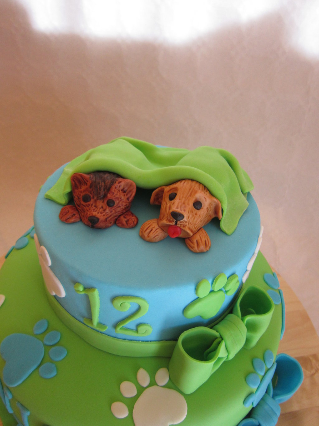 Torta bomboniere Battesimo portabarattoli animaletti cagnolini| Sindy Bomboniere