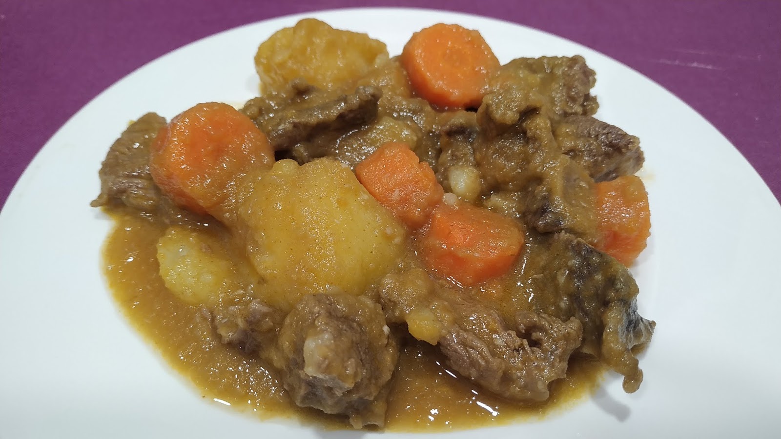 Entre Fogones Con Thea Estofado De Ternera Monsieur Cuisine Plus<script async src=