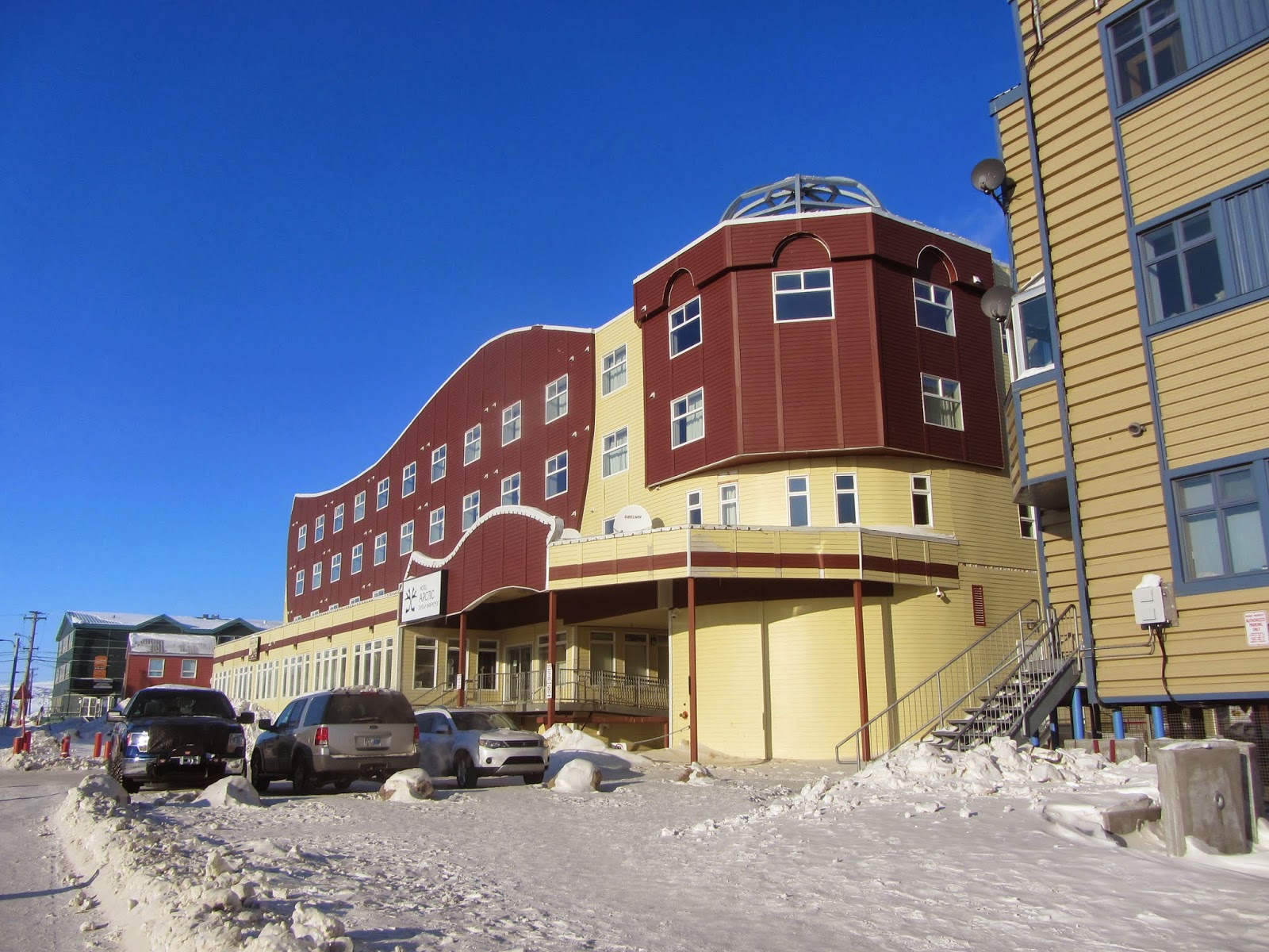 run, gloria, run! navigating city life in Iqaluit