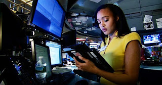 Lauren Simmons, only Black woman working at NYSE