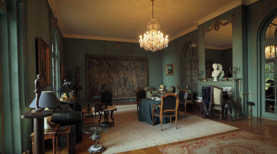 The Fabulous Ms. M. Tuxedo Park Mansion Lindley Hall