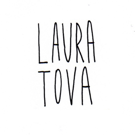 LAURA TOVA 