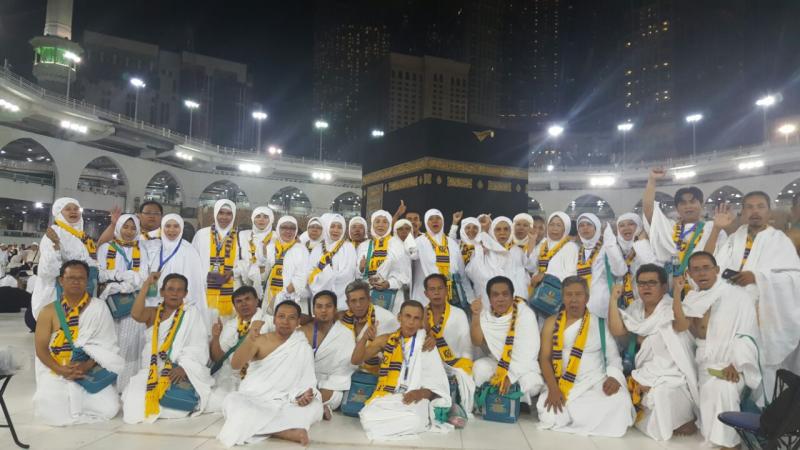 Umroh Bersama Keluarga Pada Desember 2018 Umroh Bersama Keluarga Pada Desember 2018