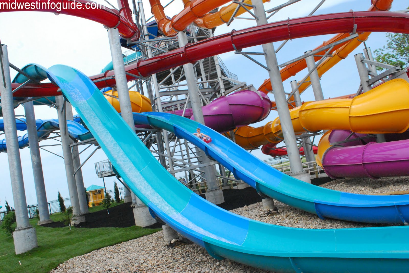 MidwestInfoGuide Oceans of Fun