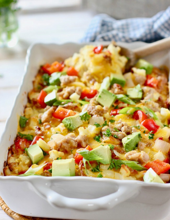 BREAKFAST CASSEROLE WITH SAUSAGE AND HASH BROWNS