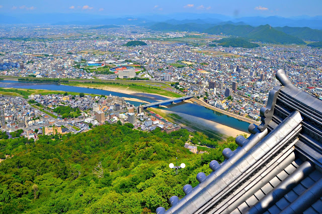 Gifu City as seen from Gifu Castle