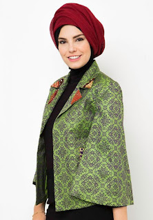 Model Hijab Kebaya Dian Pelangi Model Hijab Kebaya Dian Pelangi