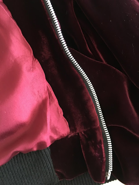 Mood Fabrics' Rayon Silk Velvet bomber jacket using McCall's 7100- inside