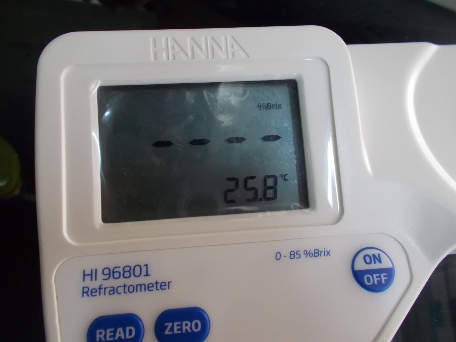 sciencetific products Hanna Digital Brix Refractometer Model HI96801