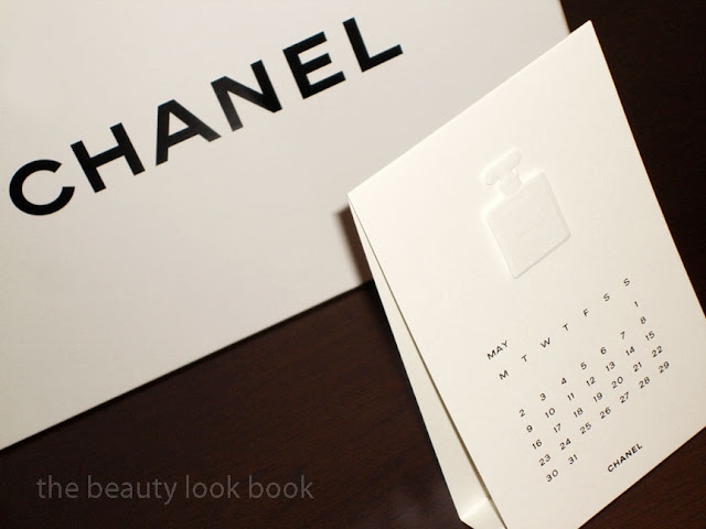 Loving Right Now Chanel The Beauty Look Book