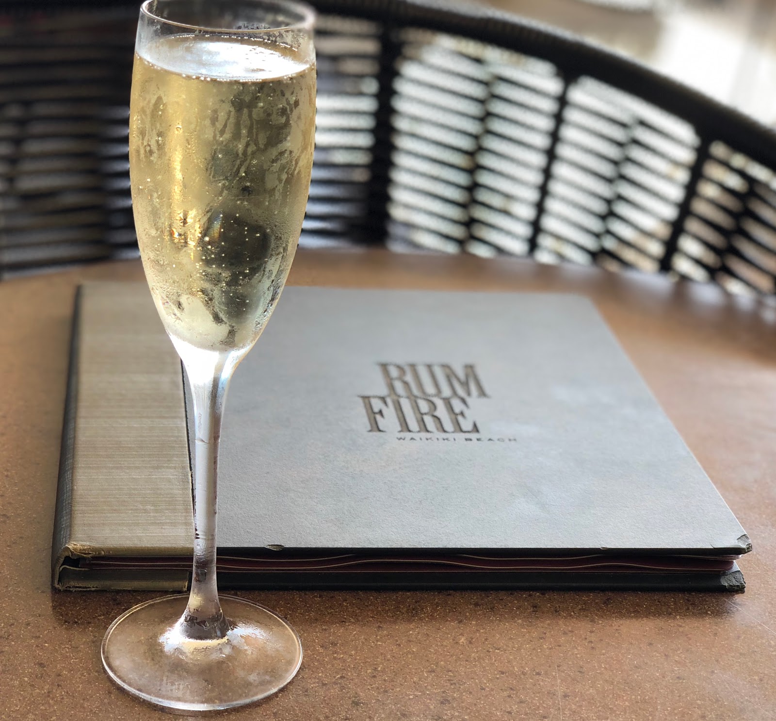 GREAT EATS HAWAII RUM FIRE WAIKIKI