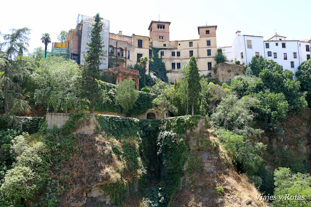 Casa del Rey Moro desde los jardines de Cuenca