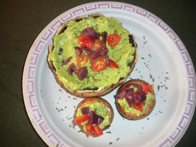 Eve's Cupboard Raw Vegan Blog: Stuffed Portabella Mushroom Caps