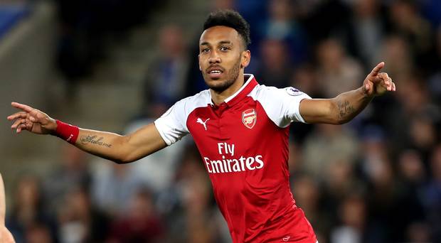 Cetak 10 Goal, Aubameyang Akan Saingi Mo Salah