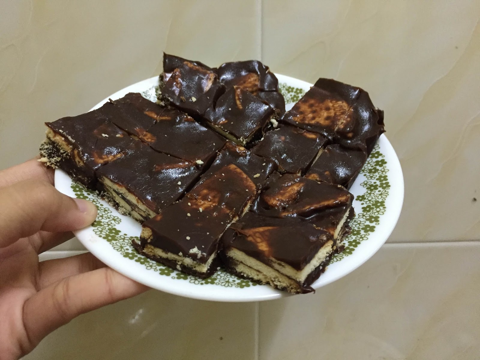 Aisyah Taib: Resepi Kek Batik. (Mudah dan Cepat.)