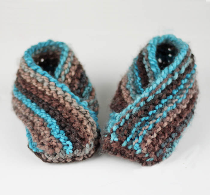 Easiest Toddler Slippers Ever! Knitting Pattern - Gina Michele