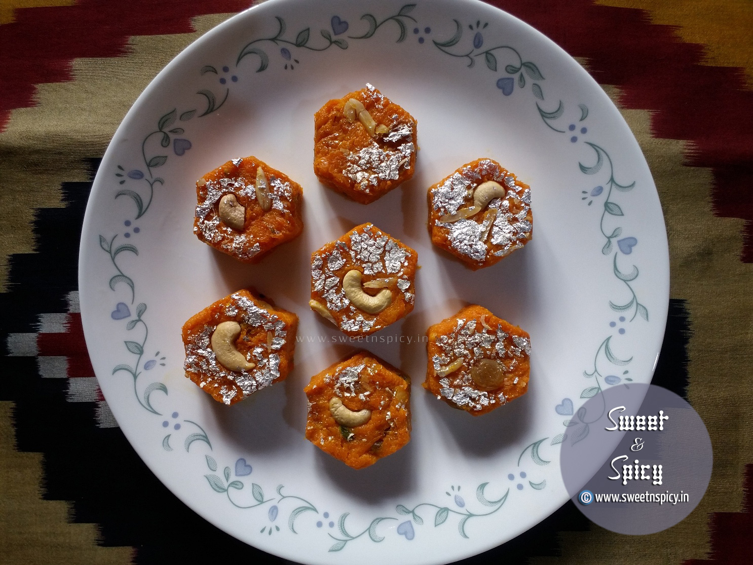Gajar Barfi (Carrot Fudge) Sweet n Spicy