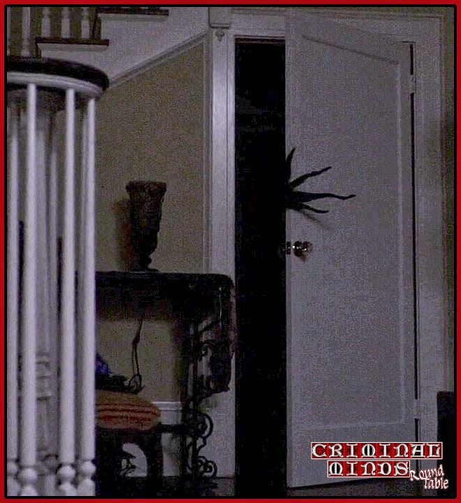 Criminal Minds Round Table CRIMINAL MINDS Season 10 1021. Mr. Scratch Review