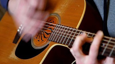teknik dasar bermain gitar teknik dasar bermain gitar