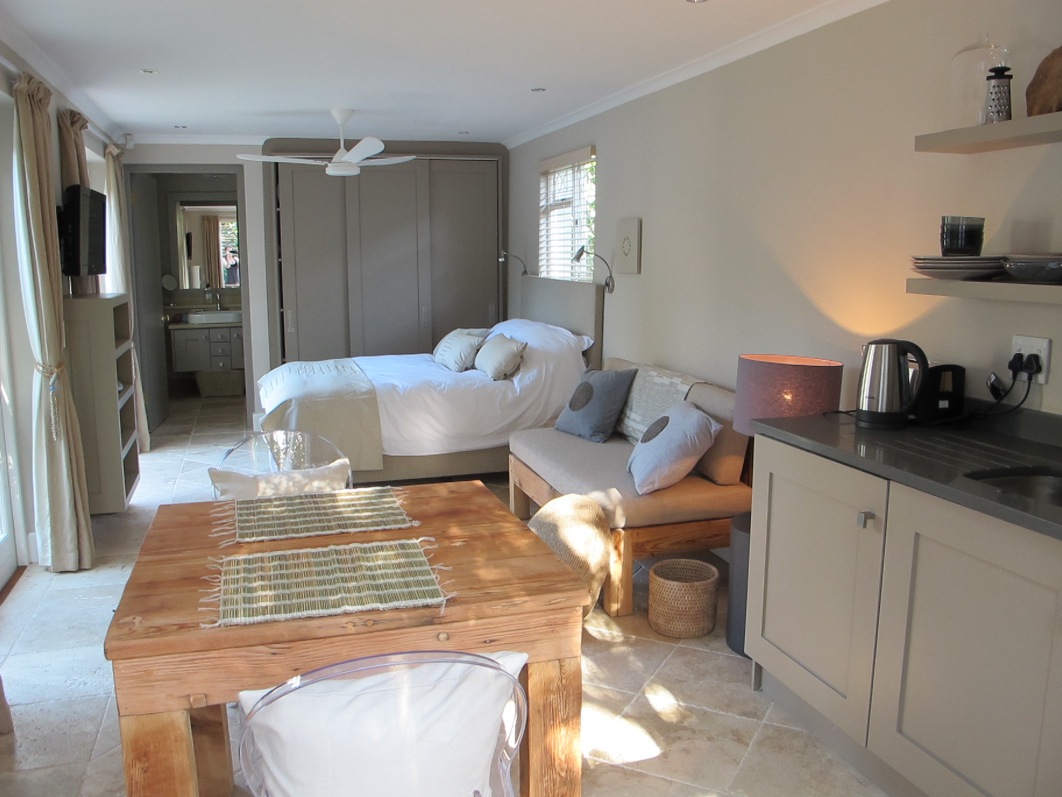 Designs by Soul: Guest cottage interiors
