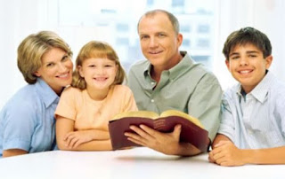 Como Edificar a Vida Esperitual e Amadurecer na Fé Crescendo na Graça e no Conhecimento Familia Cristam