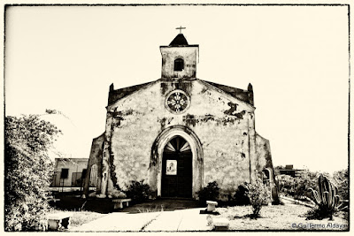 Iglesia de Rafael Freyre (Holguín, Cuba), by Guillermo Aldaya / AldayaPhoto