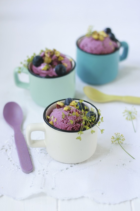 Coconut, Blueberry And Pistachio Frozen Yogurt