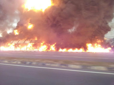 Video Kemalangan Kereta Api Merempuh Lori Tangki Di Kota Kinabalu