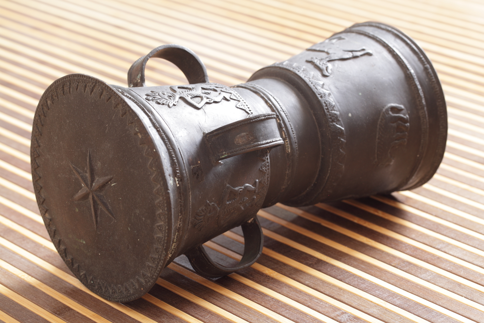 enticz Bronze Moko Drum / Kettledrum