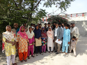 Cheif of LEAD with the people of Village Jago Wala