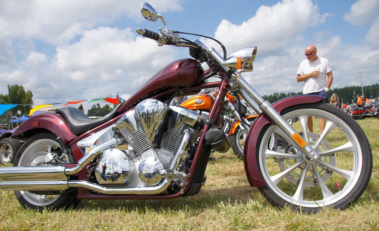 Moto Babes: Hawg Valley bike rally 08-19-2013