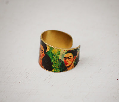 https://www.etsy.com/listing/234460559/frida-kahlo-ring-brass-adjustable-art?ref=shop_home_active_2&ga_search_query=frida