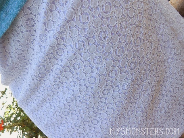 DIY lace pencil skirt 30 minute Lace Pencil Skirt tutorial at /