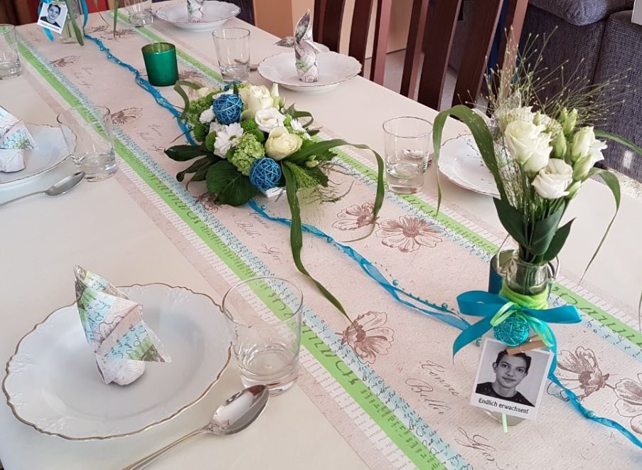 MamapiasStempelecke Tischdeko zur Jugendweihe