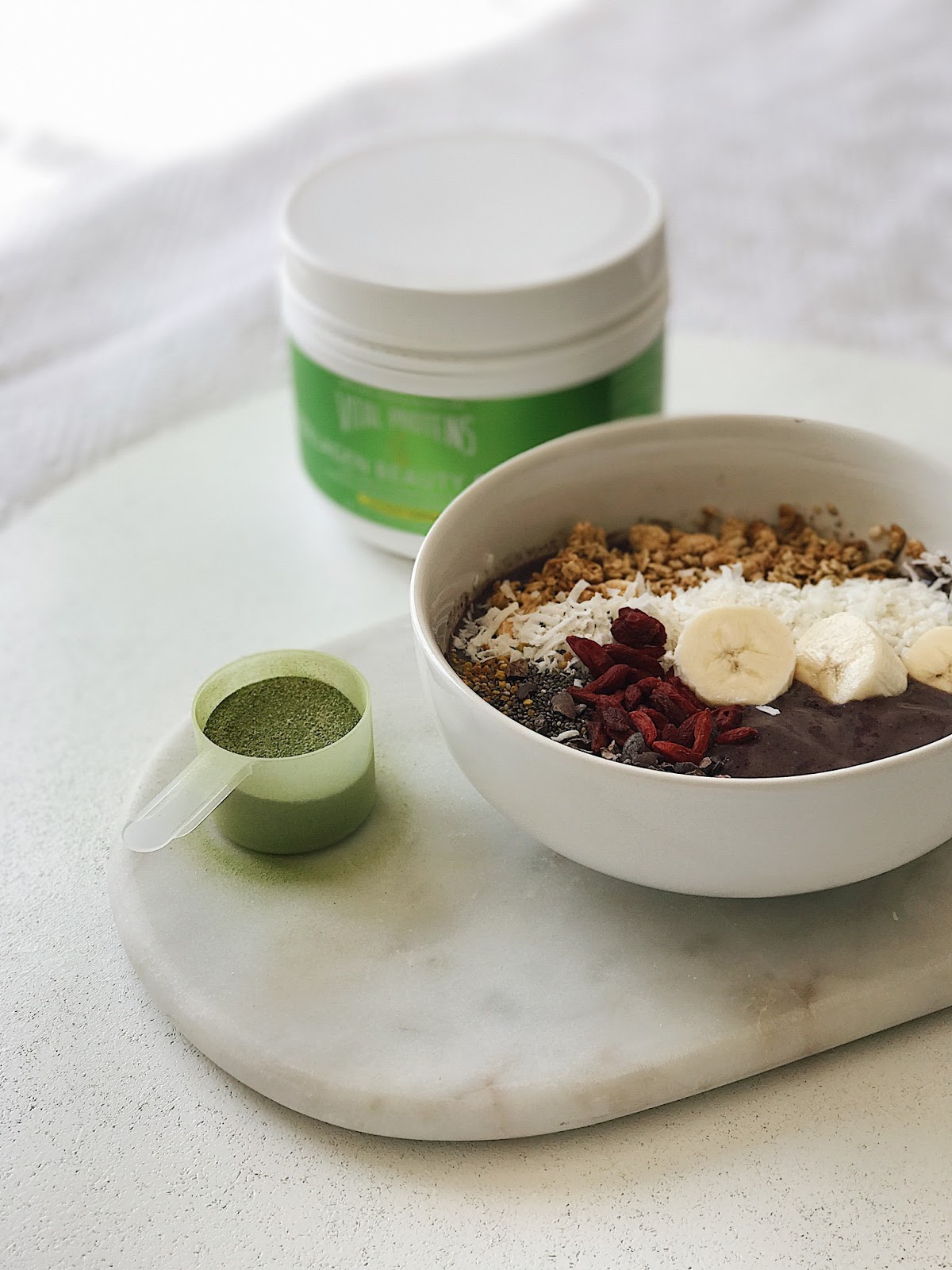 Easy Acai Bowl with Vital Proteins LUNA'S LOVES