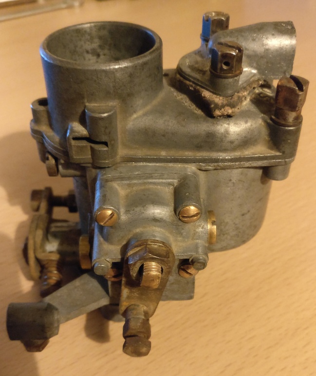 Rebuild of a Solex carburettor 26AIC