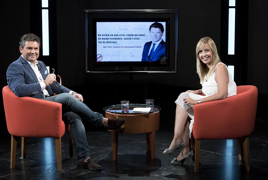 XANTAL LLAVINA, BLOC: PROGRAMES AUTENTICS.CAT ELPUNTAVUITV, ELS MILLORS CONFERENCIANTS