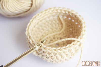 Tuto DIY - coquetier cocotte de Pâques au crochet - ChezCocoFlower.blogspot Tuto DIY - coquetier cocotte de Pâques au crochet - ChezCocoFlower.blogspot