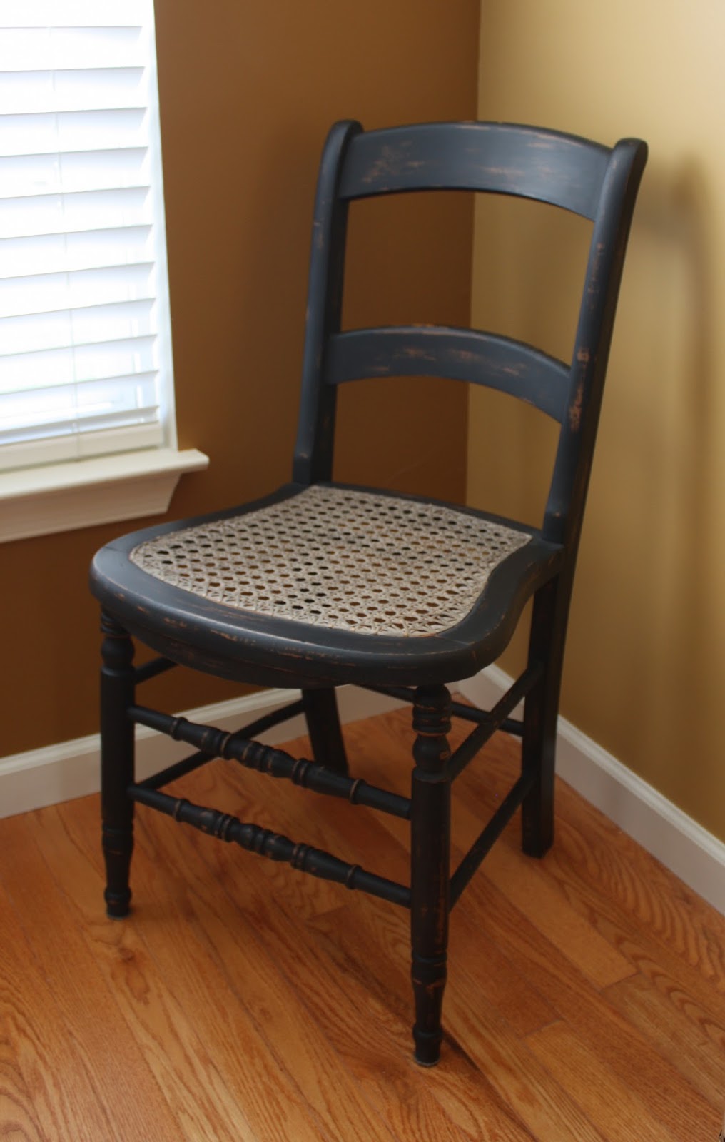 This chair was painted in graphite with dark wax. The seat was painted in Coco. (Annie Sloan Chalk Paint) Chair painted black with dark wax.