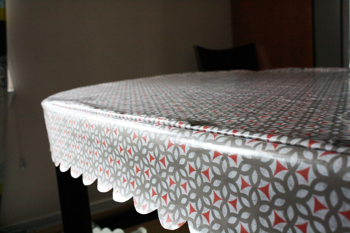 Many little things make me happy How to make a tablecloth
