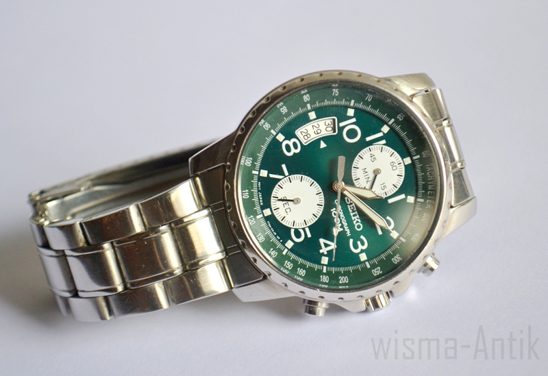 seiko chronograph automatic