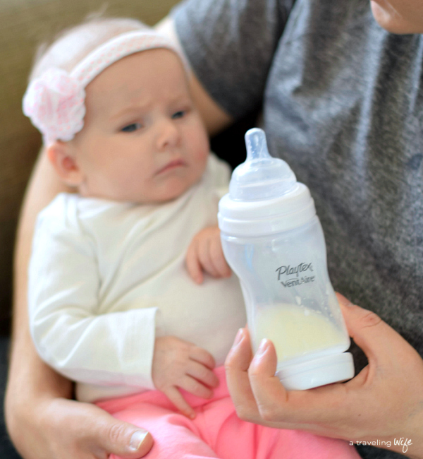 Tips For Introducing Bottle to Breastfed Baby | www.atravelingwife.com | a-traveling-wife