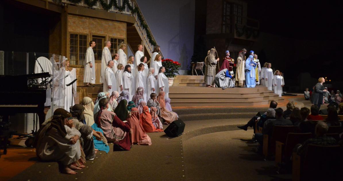 North Heights Arden Hills Christmas photo images 12/24/11