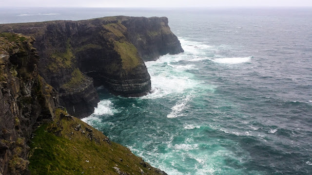 Cliffs of Moher, Ireland Cliffs of Moher, Ireland